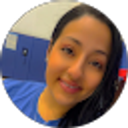 Profile photo of Roxanne Rosa