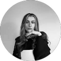 Profile photo of Aleksandra Thomas