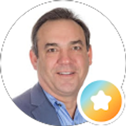 Profile photo of Craig Hiemstra