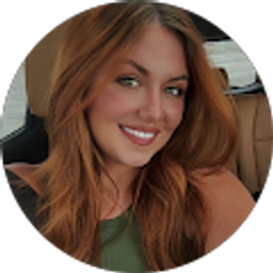 Profile photo of Alexia Fenner