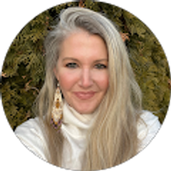 Profile photo of Farrah King