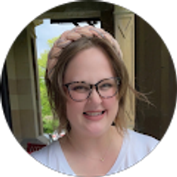 Profile photo of Katy Schwalbe