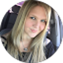 Profile photo of Holly