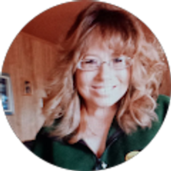 Profile photo of Tina Henderson