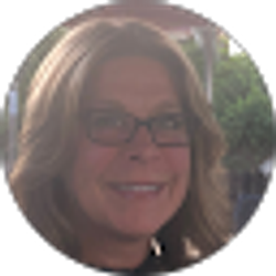 Profile photo of Dana Petrie