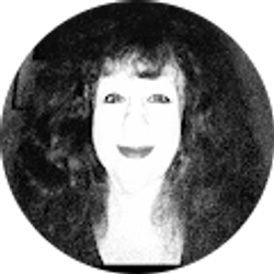 Profile photo of Wendy Melaga