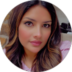 Profile photo of Mayra Bautista