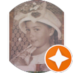 Profile photo of Julia Zubia