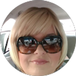 Profile photo of Melissa Ives