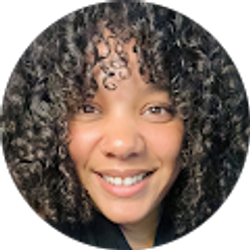 Profile photo of Michaelie Holly