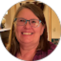Profile photo of laurie canfield