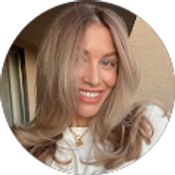 Profile photo of Summer Reynolds