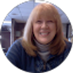 Profile photo of Robyn Blessing