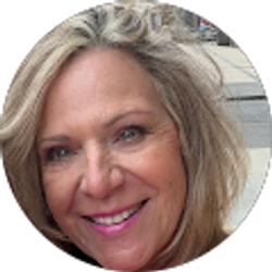 Profile photo of Debbie Driver