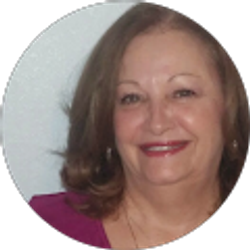 Profile photo of lorraine leung