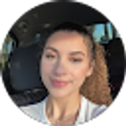 Profile photo of Adriana Campos