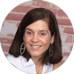 Profile photo of Isabelle Desrosiers