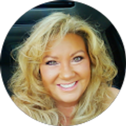 Profile photo of Kim Dykes