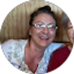 Profile photo of Lia DeZalia