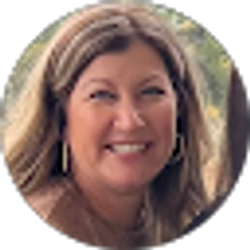 Profile photo of Lisa Schaller