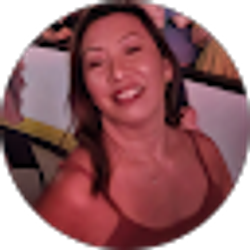 Profile photo of Elise Lee Middleton