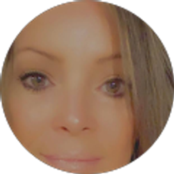 Profile photo of Stephanie Manzares