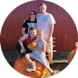 Profile photo of Lindsey Lepper