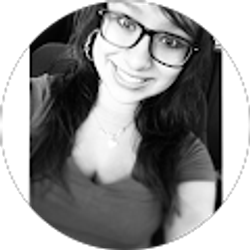 Profile photo of Leticia Raya