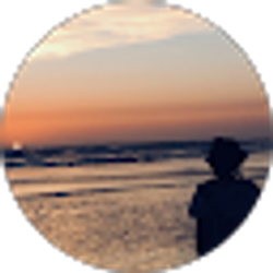 Profile photo of Mimi Baydek