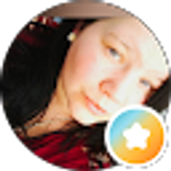 Profile photo of Laura Barling