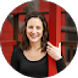 Profile photo of Stefani Dreier