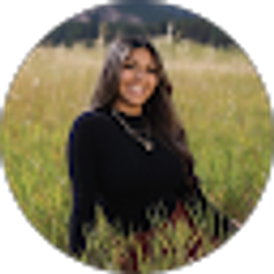 Profile photo of destiny perez