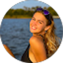 Profile photo of zoe shouman