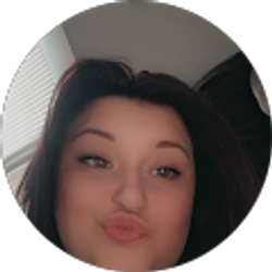 Profile photo of Baylee Pierce