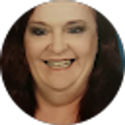 Profile photo of Julie Carroll