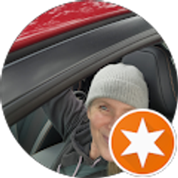 Profile photo of Amanda Young