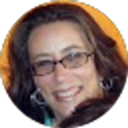 Profile photo of Emily Thomas