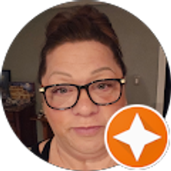 Profile photo of Leigh Ann Burkos