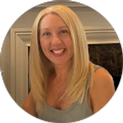 Profile photo of April Shoemaker