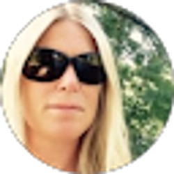 Profile photo of Sarah Howe