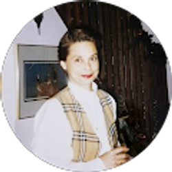 Profile photo of Christina Noro