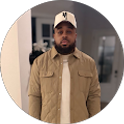 Profile photo of Devon Bascombe