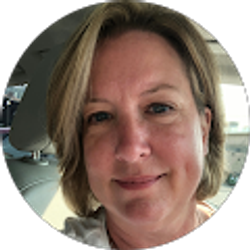 Profile photo of Annette Knapp