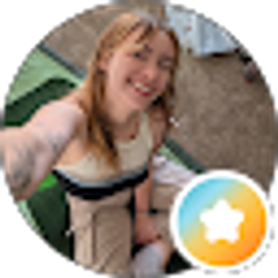 Profile photo of Lauren Hart