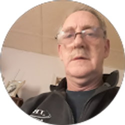 Profile photo of Leo Daff