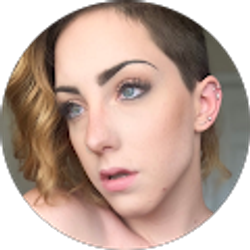 Profile photo of Katarina Tillinghast