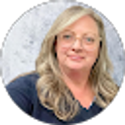Profile photo of Kristin Linehan