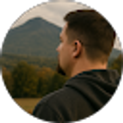 Profile photo of Brandon Lilly