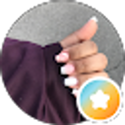 Profile photo of Stephanie “Smilerrr”