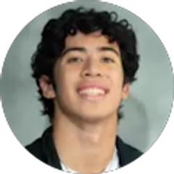 Profile photo of Maxwell Nguyen